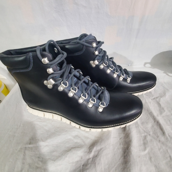 Cole Haan  Men's Zerogrand  Casual Hiker Waterproof Chukka Boot  Size 10 1/2 - Picture 2 of 5